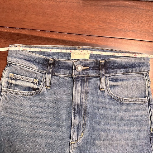 FAVORITE DAUGHTER 27 PETITE SHORTIE VALENTINA TOWER SUPER HIGH RISE - MED INDIGO - Picture 11 of 13